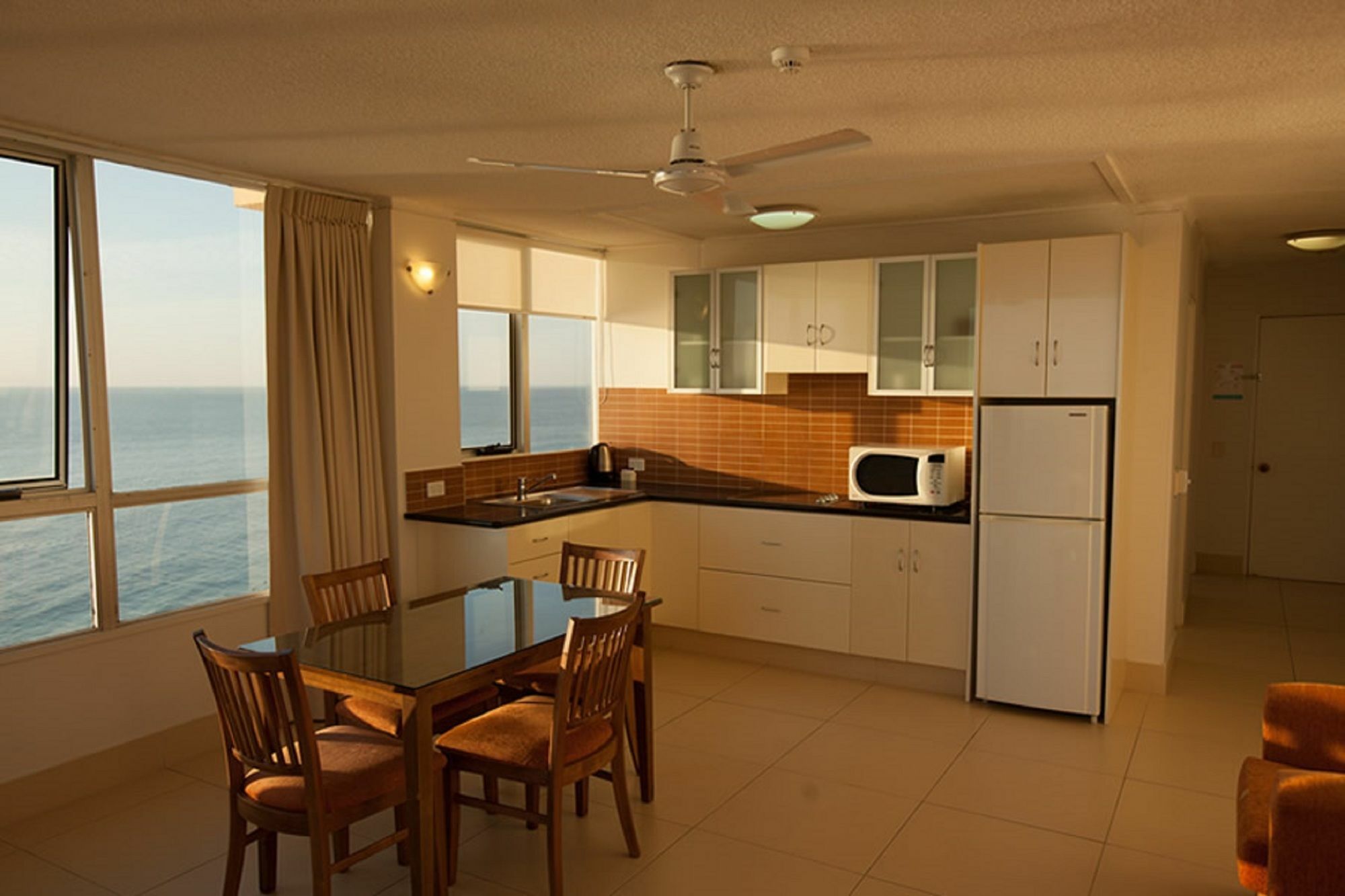 Chateau Beachside Resort Gold Coast Zewnętrze zdjęcie